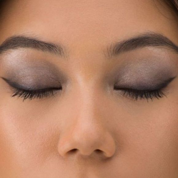 Mineral Fusion Refillable Eyeshadow Palette ROCK SHOW 🎨 NEW IN BOX - Picture 7 of 9